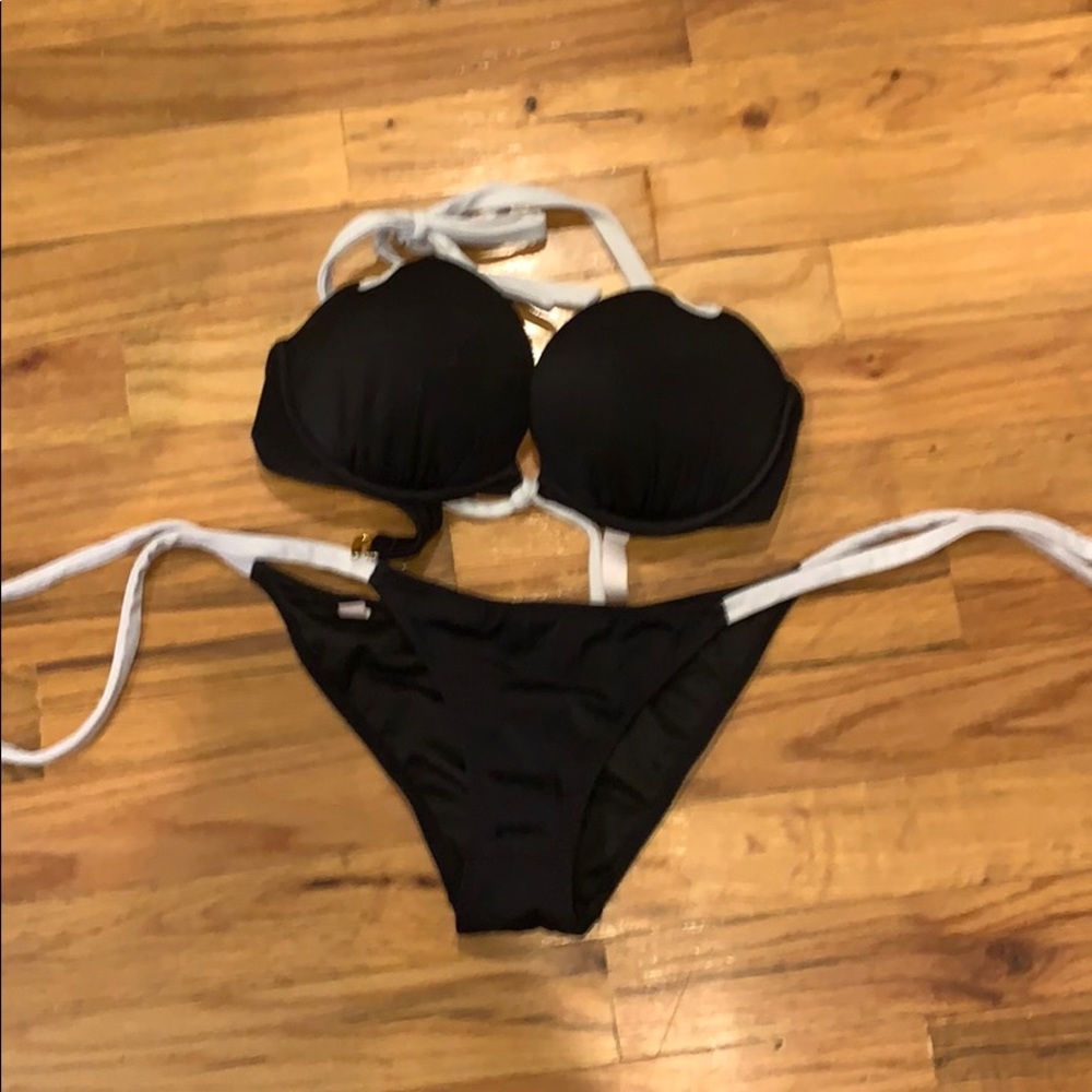 Victoria Secret bikini